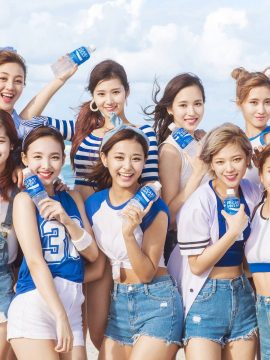 TWICE 트와이스